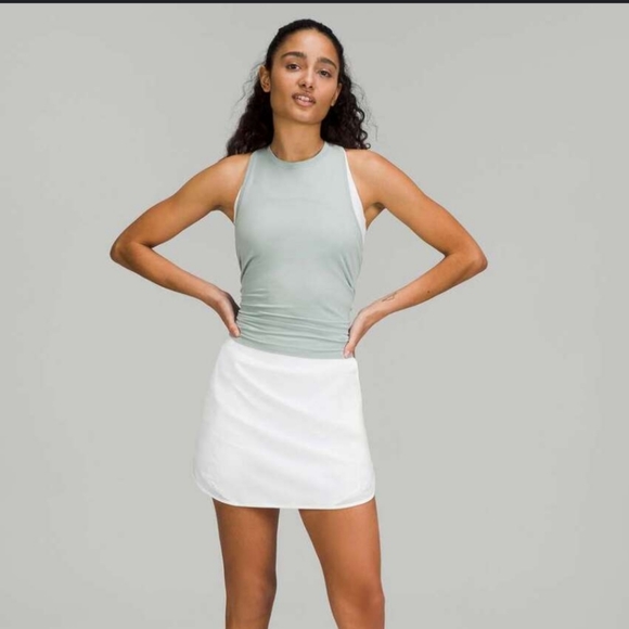 Lululemon Hotty Hot Skirt Long - White - Size 8 - Picture 2 of 5